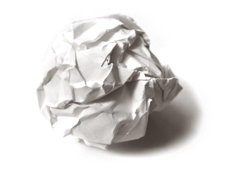 Read more about the article How Negative Thoughts Weigh Us Down